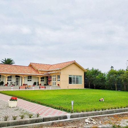Taitung Yuzhou Garden B&B מראה חיצוני תמונה